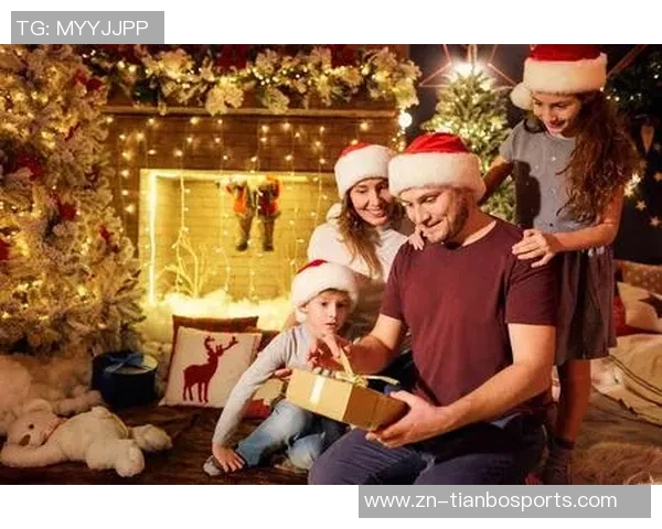 范弗里特全家欢庆圣诞节晒幸福合影展现温馨家庭生活