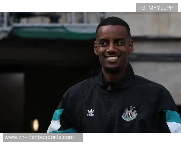 沃尔特马德将继续效力纽卡短期内专注8号位发展 沃尔特马德将继续效力纽卡短期内专注8号位发展