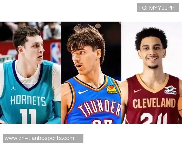 新秀卡尔克布伦纳半场表现抢眼2中2斩获8分3篮板1抢断1盖帽